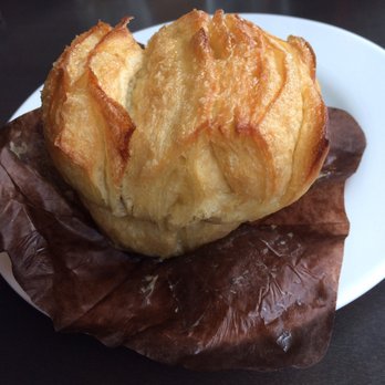 Hy-Vee - Crescent roll bun - Grocery Near Me - Des Moines, Iowa Hy-Vee - Crescent roll bun - Grocery Near Me - Des Moines, Iowa