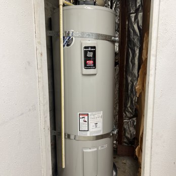 Bee's Plumbing and Heating - 65-gallon Bradford White Hydro-Jet electric water heater - Plumbing Near Me - Seattle, Washington Bee's Plumbing and Heating - 65-gallon Bradford White Hydro-Jet electric water heater - Plumbing Near Me - Seattle, Washington