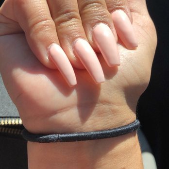 Luxury Nails & Spa - Nail Salons Near Me - Long Beach, California