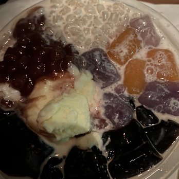 Honeymoon Dessert - Desserts Near Me - Markham, Ontario