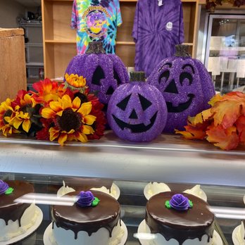 Sugar Plum Bakery - Bakeries Near Me - Virginia Beach, Virginia Sugar Plum Bakery - Bakeries Near Me - Virginia Beach, Virginia