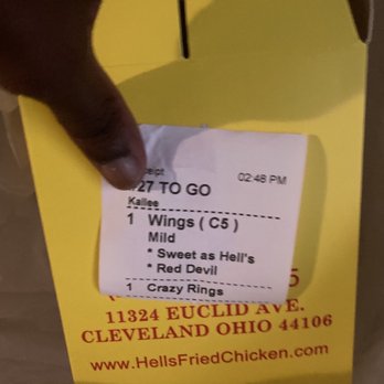 Hell's Fried Chicken - Be carful eating here the serving raw food talking about we go by protocol just nasty - Chicken Shop Near Me - Cleveland, Ohio