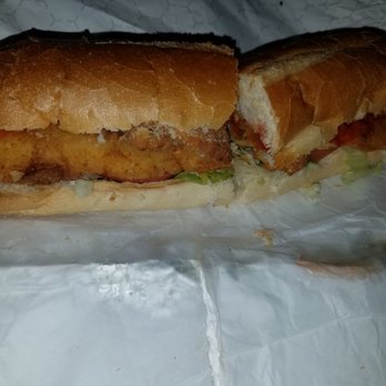 Fresh Gulf Seafood - Fried fish po boy - Farmers Market Near Me - Philadelphia, Pennsylvania Fresh Gulf Seafood - Fried fish po boy - Farmers Market Near Me - Philadelphia, Pennsylvania