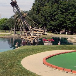 Pirate's Cove Adventure Golf