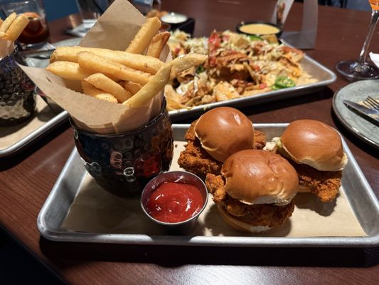 Bar Louie - Naperville by null