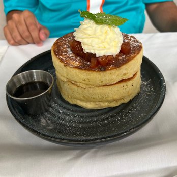 Bachour - Bakeries Near Me - Coral Gables, Florida