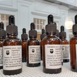 GiGi's Scents & Suds - All natural beard oil to help with stimulation and beard growth.