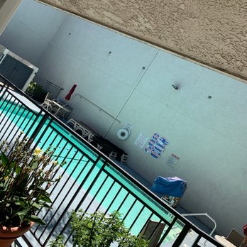 Motel 6 - Unused pool - Hotels Near Me - Bellflower, California Motel 6 - Unused pool - Hotels Near Me - Bellflower, California