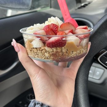 everbowl - 1 centimeter of acai - Acai Bowls Near Me - San Diego, California everbowl - 1 centimeter of acai - Acai Bowls Near Me - San Diego, California
