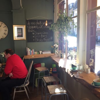 Cafe Fleur - British Near Me - London, XGL