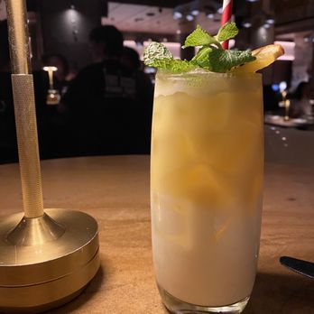 Lee - Element - Asian Fusion Near Me - Toronto, Ontario