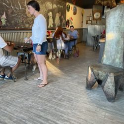 Sweet Tomatoes Pizza - Inside seating