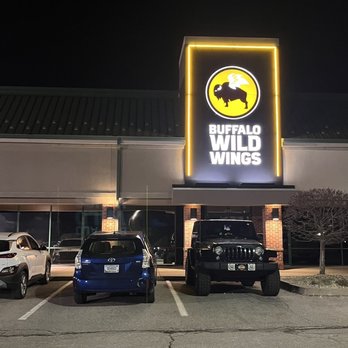 Buffalo Wild Wings - Entrance - Chicken Wings Near Me - Brownsburg, Indiana