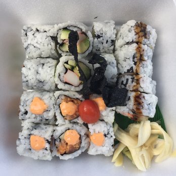 Kintako Japanese Restaurant - Maki set (lunch); comes with miso soup and small salad (not pictured). - Japanese Near Me - Toronto, Ontario Kintako Japanese Restaurant - Maki set (lunch); comes with miso soup and small salad (not pictured). - Japanese Near Me - Toronto, Ontario