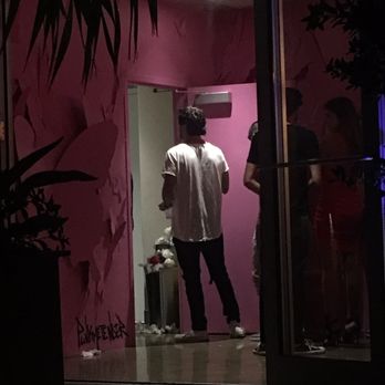 Astra - Line and garbage in the bathroom - Mediterranean Near Me - Miami, Florida