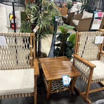 HomeGoods - Department Stores Near Me - Daly City, California