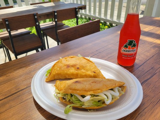 Family Tacos by null