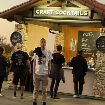 Vina Robles Amphitheatre - Craft beer kiosk - Music Venues Near Me - Paso Robles, California Vina Robles Amphitheatre - Craft beer kiosk - Music Venues Near Me - Paso Robles, California