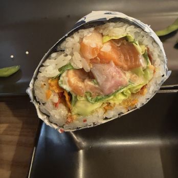 Colander Kitchens - Raw Salmon - Salad Near Me - San Mateo, California