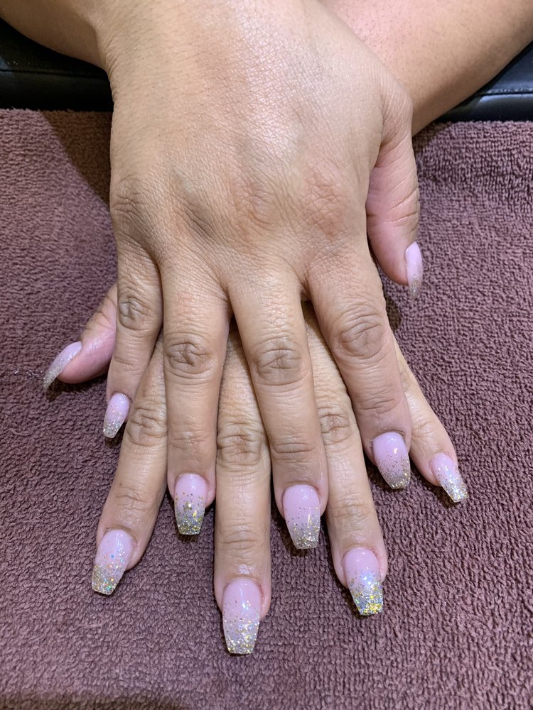 LA BELLE NAILS & SPA 77 Photos & 142 Reviews Nail Salons 1453 Historical Plaza Way