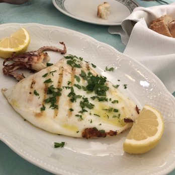 Al Grottino - Calamari steak appetizer - Seafood Near Me - Capri, NA Al Grottino - Calamari steak appetizer - Seafood Near Me - Capri, NA