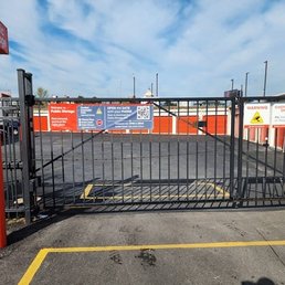 Exterior photo of Public Storage - Chicago, Illinois Exterior photo of Public Storage - Chicago, Illinois