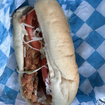 Lewis Seafood Shack - Soft shell crab sandwich - Seafood Near Me - Topsail Beach, North Carolina