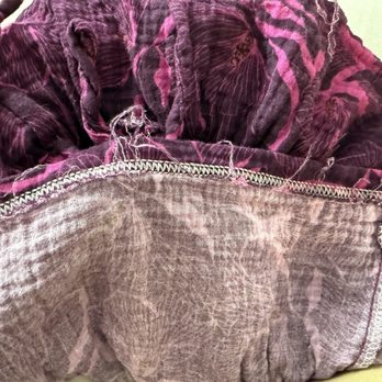 Fighting Eel - Loose threads all over the dress - Women's Clothing Near Me - Honolulu, Hawaii Fighting Eel - Loose threads all over the dress - Women's Clothing Near Me - Honolulu, Hawaii