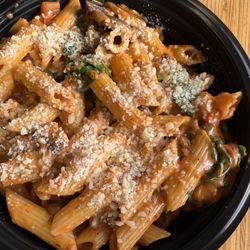 Noodles and Company - Penne Rosa - so good!