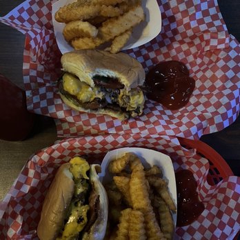 Marty's GM - Marty's Burger and Fries - Burgers Near Me - Irondale, Alabama