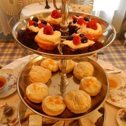 Carriage House Inn Bed & Breakfast - Finger sandwiches and scones in the Lillian Tea Room