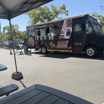 Taj Supermarket - Dessert truck - International Grocery Near Me - Sacramento, California