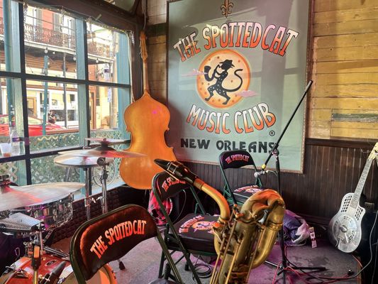 The Spotted Cat Music Club by null