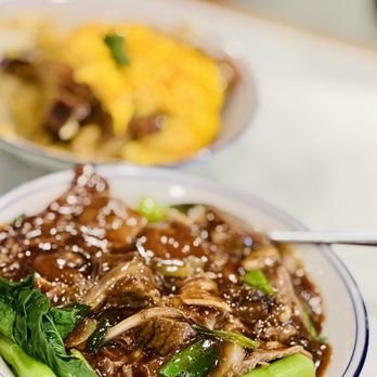 Cafe le Majestik - Hong Kong Style Cafe Near Me - Scarborough, Ontario Cafe le Majestik - Hong Kong Style Cafe Near Me - Scarborough, Ontario