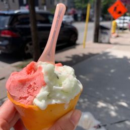 Strawberry / Mojito sorbet Strawberry / Mojito sorbet