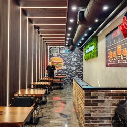 Firefly Burger - Interior