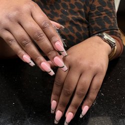 Marie Claws & Co