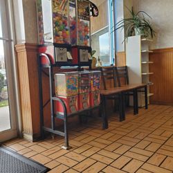 Best Food In Town - What I saw while waiting.