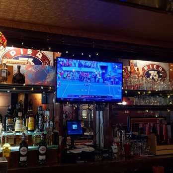 Pier 76 - Full bar with friendly staff. - Italian Near Me - Staten Island, New York Pier 76 - Full bar with friendly staff. - Italian Near Me - Staten Island, New York