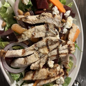 Fitzwilly's Restaurant - Beet salad with chicken - Bars Near Me - Northampton, Massachusetts