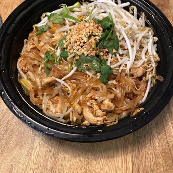 Daisy Mint - Pad Thai - Thai Near Me - Pasadena, California Daisy Mint - Pad Thai - Thai Near Me - Pasadena, California