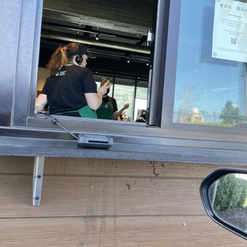 Starbucks - Waiting at drive thru - Coffee & Tea Near Me - Davenport, Florida Starbucks - Waiting at drive thru - Coffee & Tea Near Me - Davenport, Florida