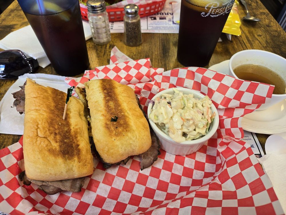 Main Street Cafe