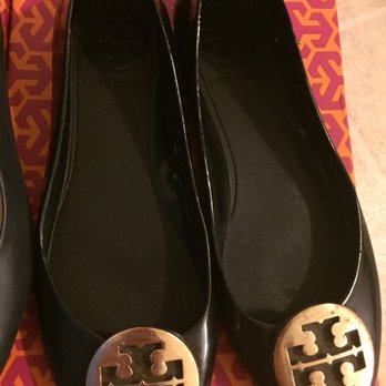 Tory Burch - My two years old flat still in good shape. Love Tory butch! Good quality! - Women's Clothing Near Me - Ontario, California Tory Burch - My two years old flat still in good shape. Love Tory butch! Good quality! - Women's Clothing Near Me - Ontario, California