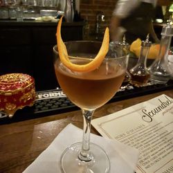 Scoundrel - Petit Martinez - gin based drink with orange bitters