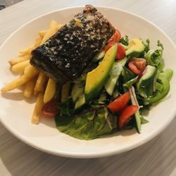 Coogee Legion Club - Barramundi and Salad