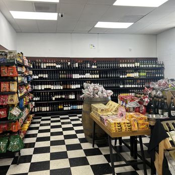 Mercado Buenos Aires - Wine selection. - Argentine Near Me - Van Nuys, California Mercado Buenos Aires - Wine selection. - Argentine Near Me - Van Nuys, California