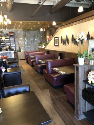 Manee Thai Cuisine Indy by null