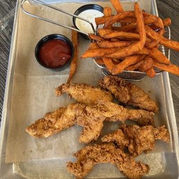 Chicken Tenders Chicken Tenders