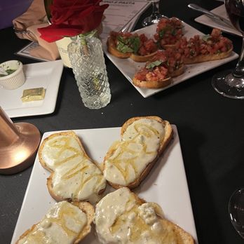 Vino E Pasta - Gouda cheese on toast - Italian Near Me - Tampa, Florida